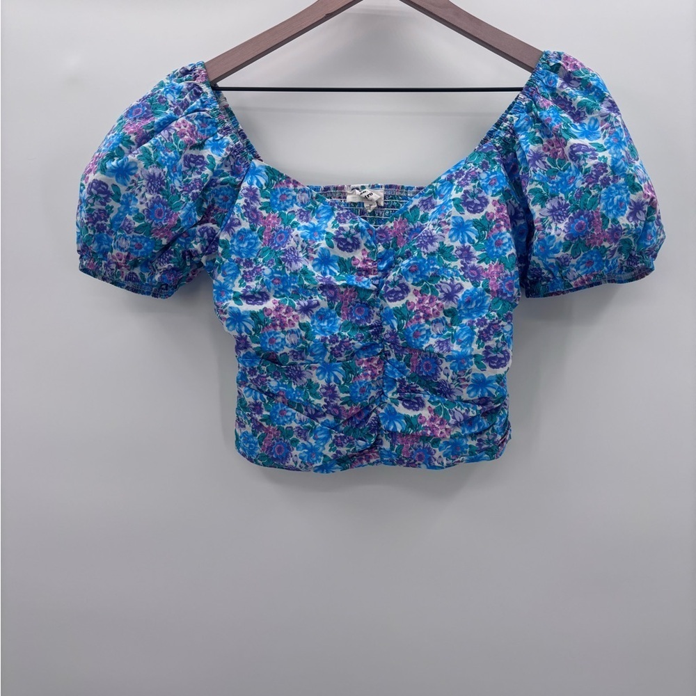 Entro Blue and Purple Floral Puff Sleeve Cropped Blouse Size Medium